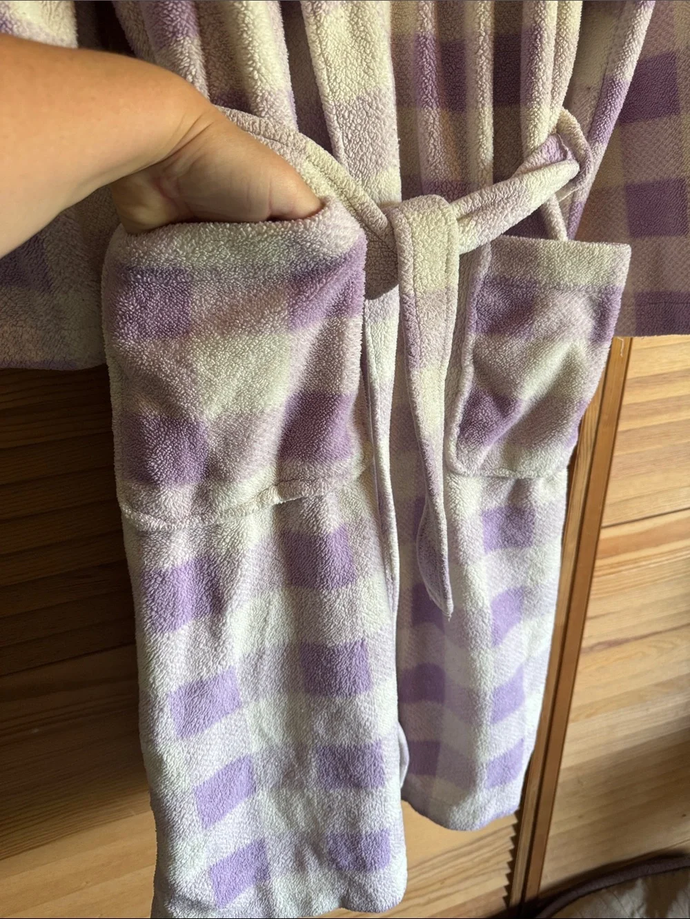 PINK Victoria's Secret Lavender and Cream Check Plush Bathrobe